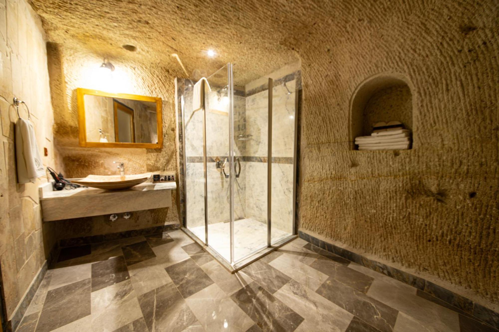 Ares Cave Suites Göreme Exterior foto