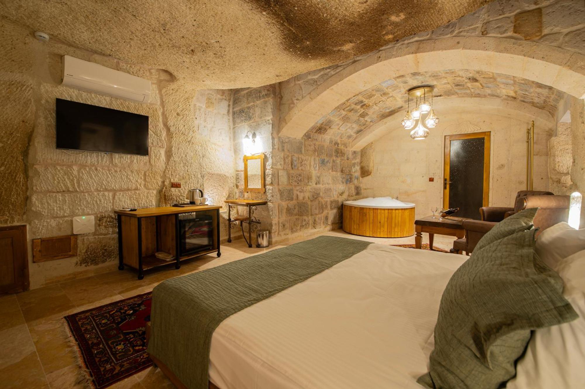 Ares Cave Suites Göreme Exterior foto